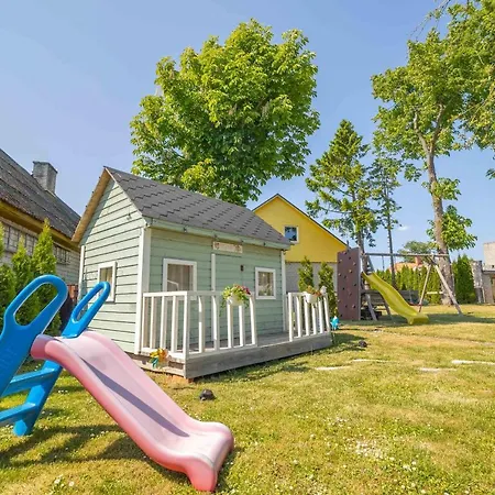 Manni's House With Garden & Playground