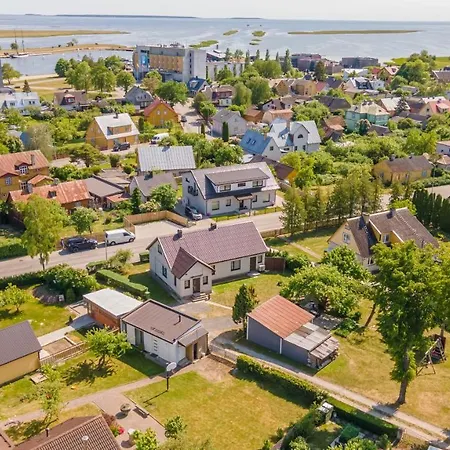 Manni's House With Garden & Playground Dom wakacyjny